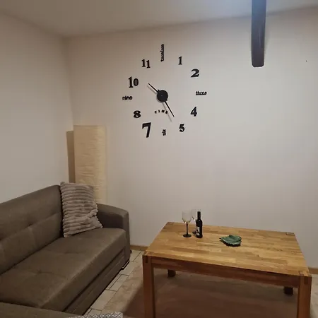 Thomee - Ruhig Gelegen, Ideal Fuer Monteure Und Erholungssuchende Apartament