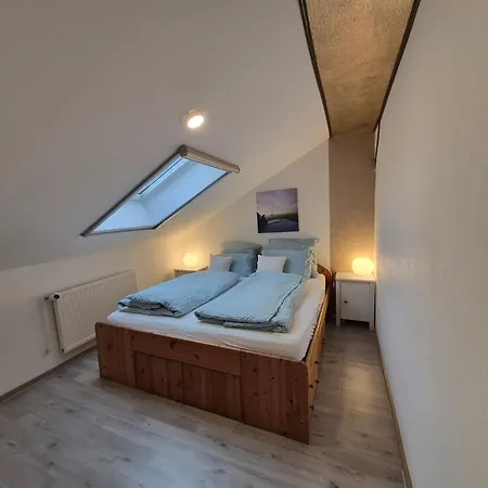 Appartement Thomee - Ruhig Gelegen, Ideal Fuer Monteure Und Erholungssuchende *