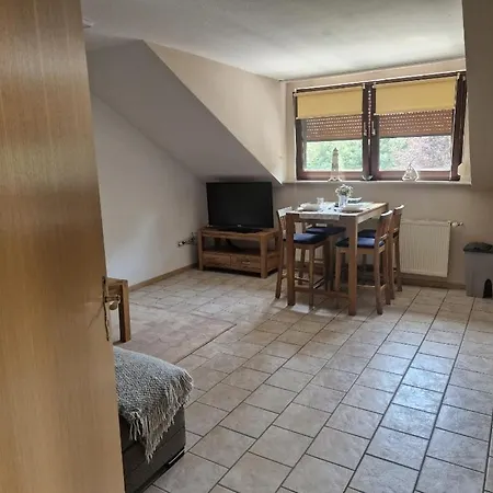 Thomee - Ruhig Gelegen, Ideal Fuer Monteure Und Erholungssuchende Looft