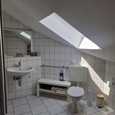 Thomee - Ruhig Gelegen, Ideal Fuer Monteure Und Erholungssuchende Apartament *